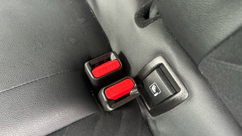 Nissan Juke 1.0 DiG-T Tekna 5dr Petrol Hatchback